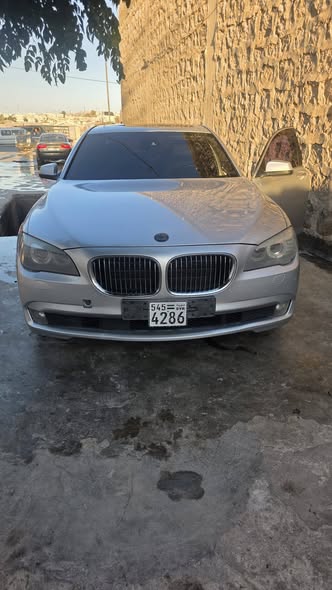 بي ام دبليو 740 2011 - صورة 1