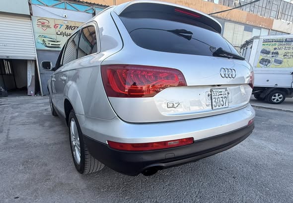 اودي Q7 2012 - صورة 2