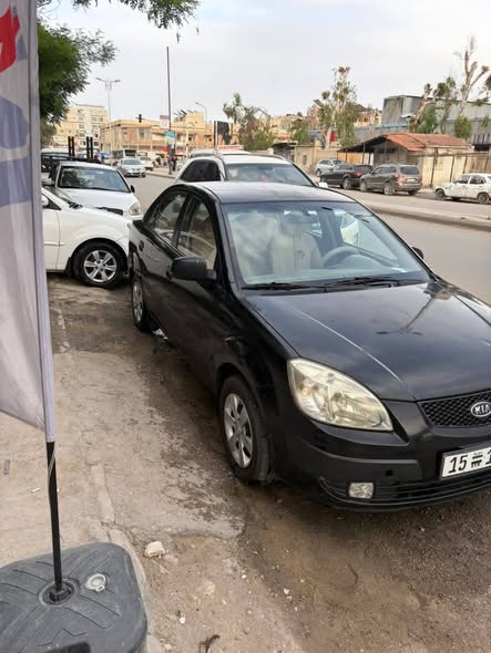 كيا ريو 2008 - صورة 2
