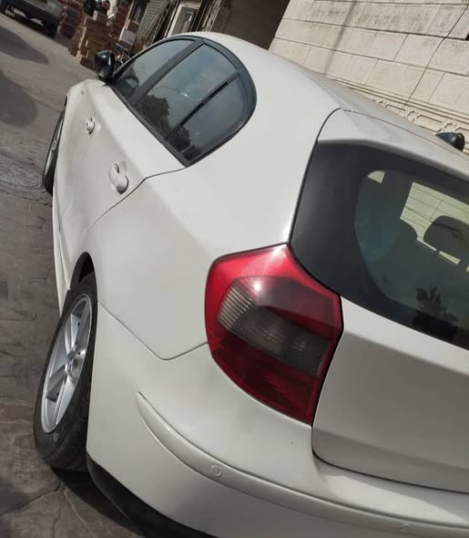 بي إم دبليو 116 2008 - صورة 2