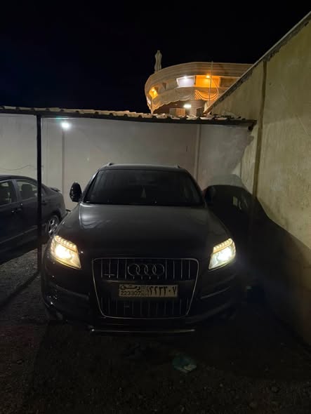 أودي Q7 2009 - صورة 3