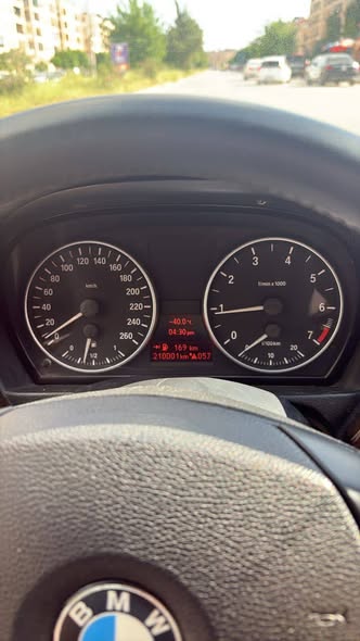 بي ام دبليو 316 2014 - صورة 5