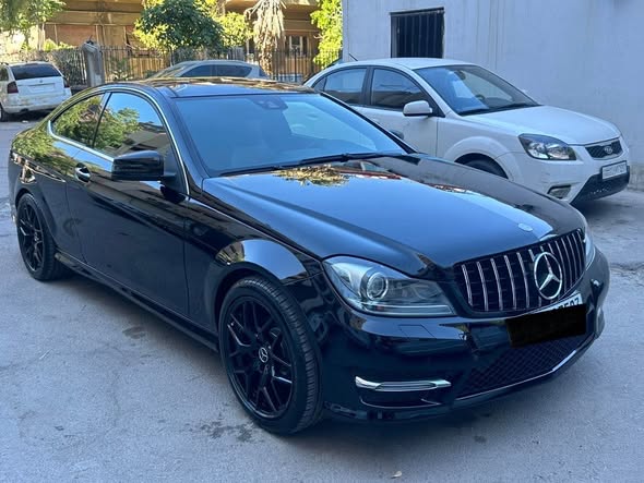 مرسيدس C250 2013 - صورة 2