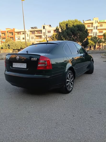 سكودا اوكتافيا 2007 - صورة 1