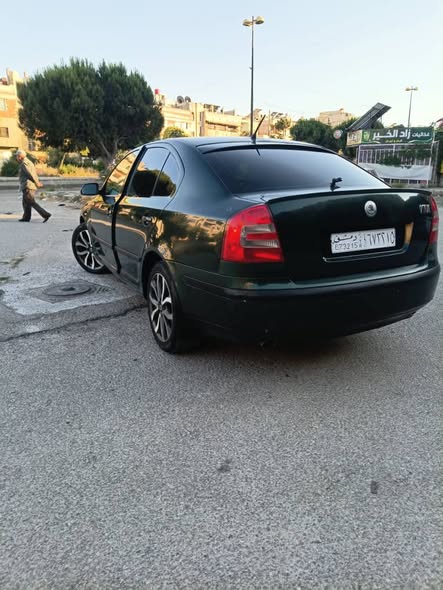 سكودا اوكتافيا 2007 - صورة 2