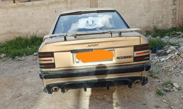 فورد سكوربيو 1991 - صورة 3
