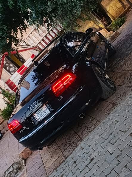 أودي A8 2006 - صورة 3