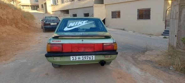 ميتسوبيشي لانسر 1983 - صورة 3