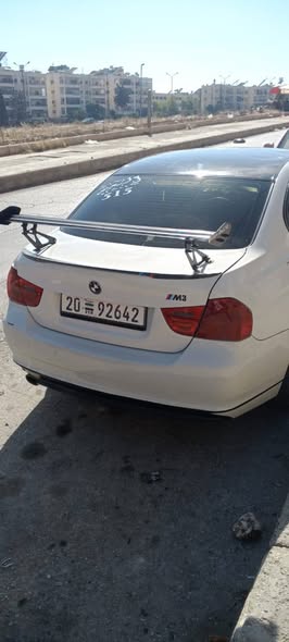 بي ام دبليو 320 2009 - صورة 3
