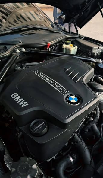 بي ام دبليو Z4 2012 - صورة 3