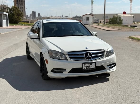 مارسيدس C CLASS 2012 - صورة 3