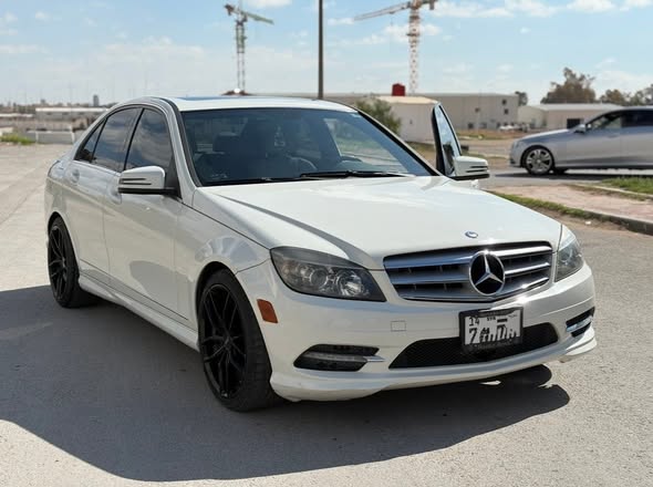 مارسيدس C CLASS 2012 - صورة 4
