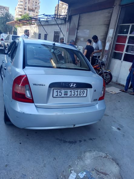 هيونداي فيرنا 2010 - صورة 4
