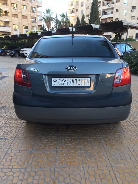 كيا ريو 2009 - صورة 3