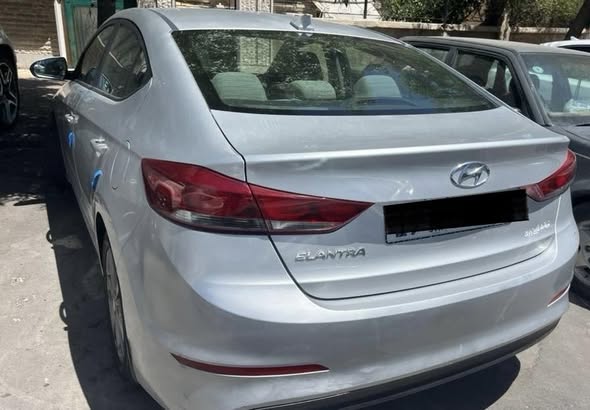 هونداي أفانتي 2018 - صورة 3