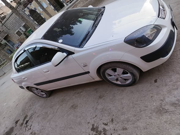 كيا ريو 2007 - صورة 3