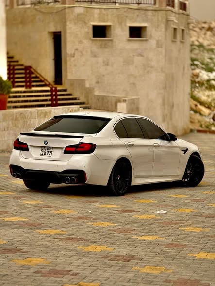 بي ام 5 Series 2014 - صورة 2
