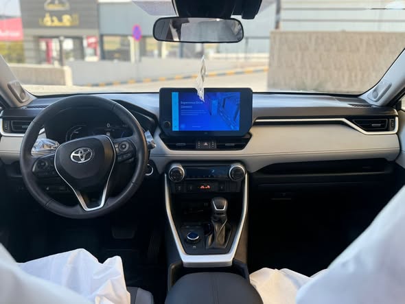 تويوتا راف فور 2024 - صورة 2