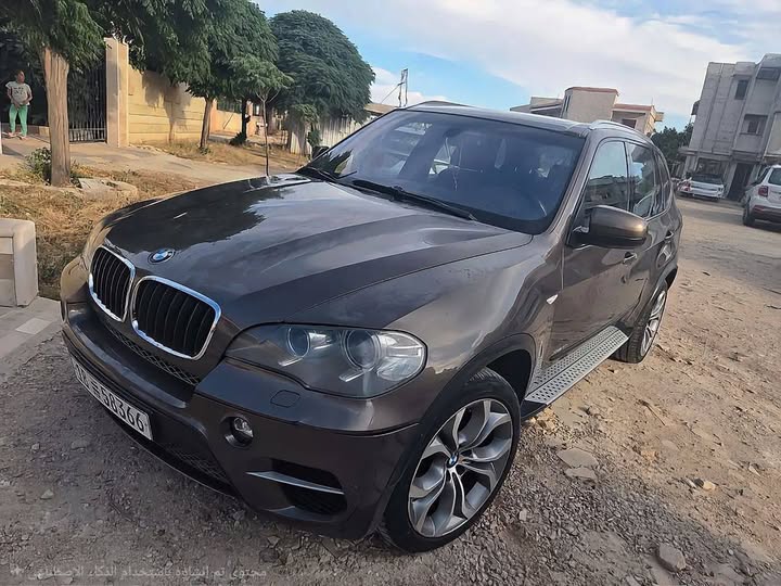 بي إم دبليو X5 2011