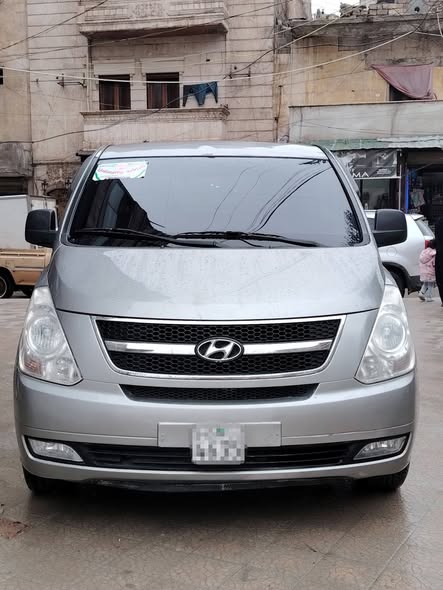 هيونداي اتش 1 2011 - صورة 4