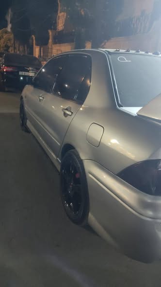 ميتسوبيشي لانسر 2001 - صورة 3