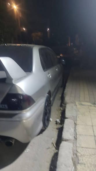 ميتسوبيشي لانسر 2001 - صورة 4