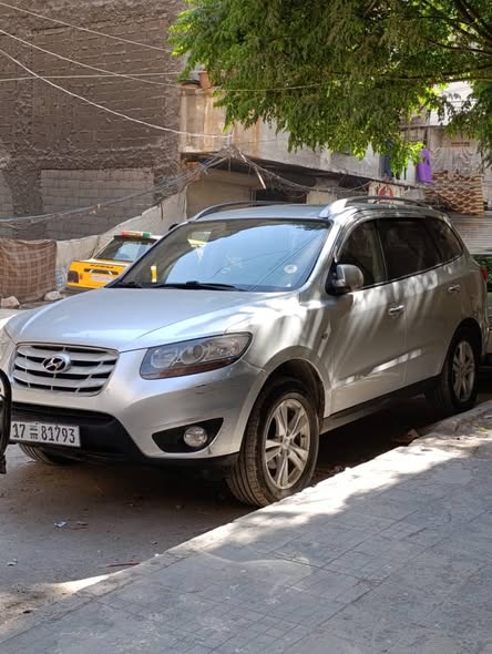 هيونداي سنتافي 2010 - صورة 5