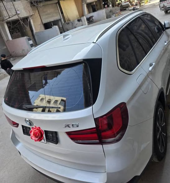 بي إم دبليو X5 2015 - صورة 3