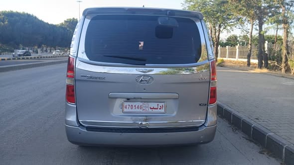 هيونداي اتش 1 2011 - صورة 2