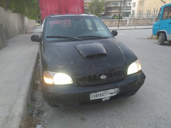 كيا كرنفال 2000 - صورة 2
