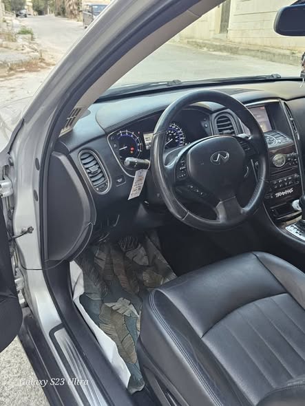 إنفينيتي QX50 2015 - صورة 1