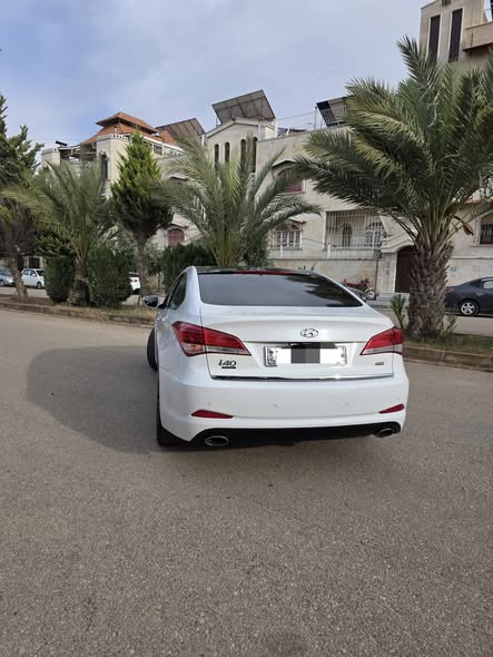 هونداي i40 2012 - صورة 4