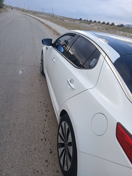 كيا اوبتيما 2011 - صورة 3