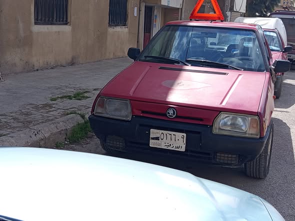 سكودا فورمان 1994 - صورة 2