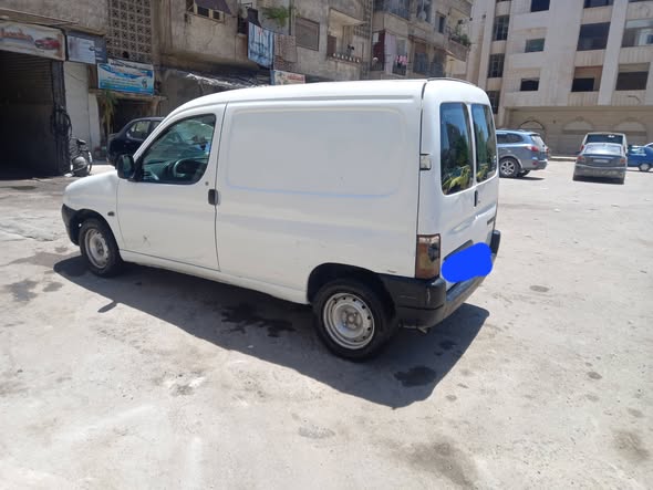 بيجو بارتنر 1999 - صورة 1