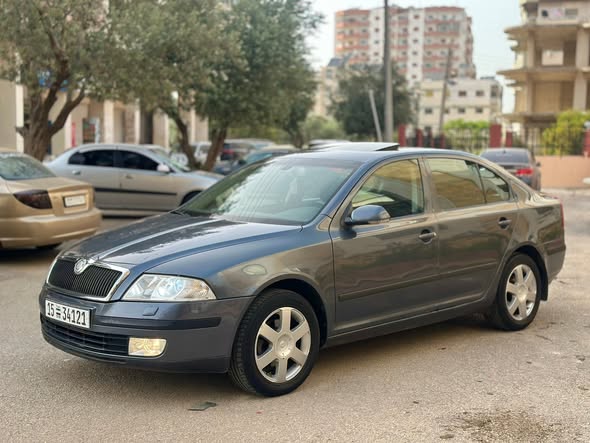 سكودا اكتافيا 2008 - صورة 3