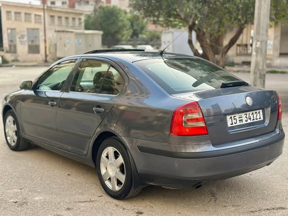 سكودا اكتافيا 2008 - صورة 4