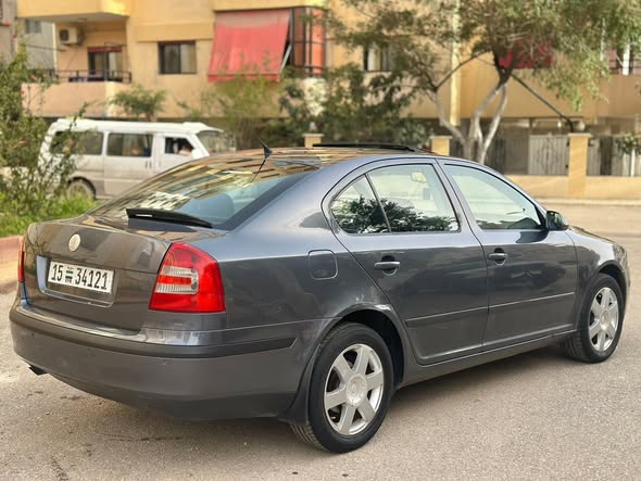 سكودا اكتافيا 2008 - صورة 5