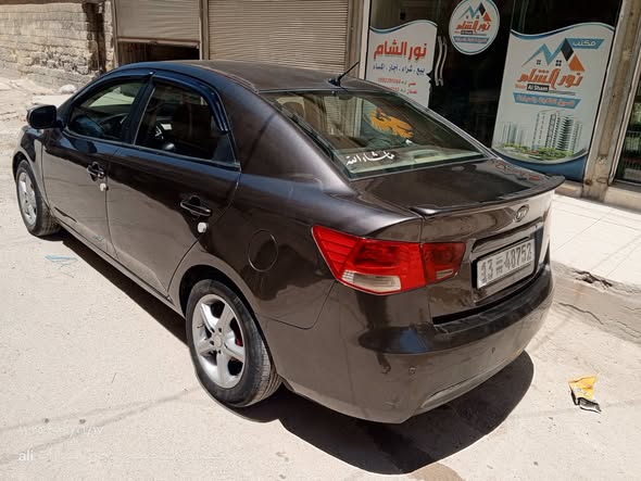 كيا فورتي 2009 - صورة 3