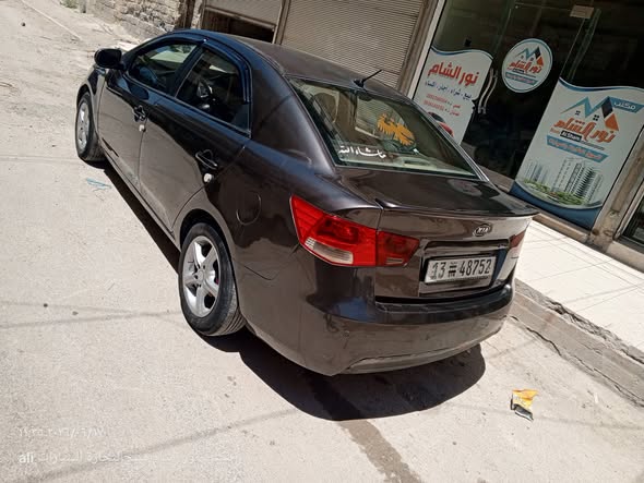 كيا فورتي 2009 - صورة 4