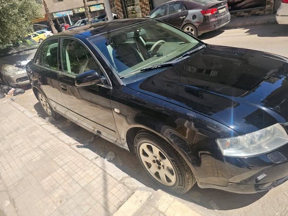 أودي A4 2002 - صورة 2