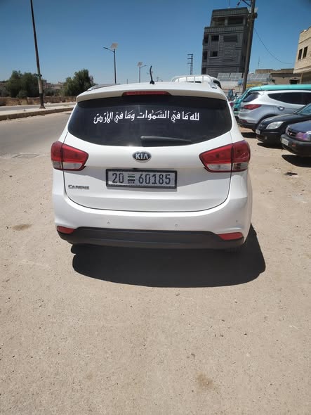 كيا كارينز 2014 - صورة 3