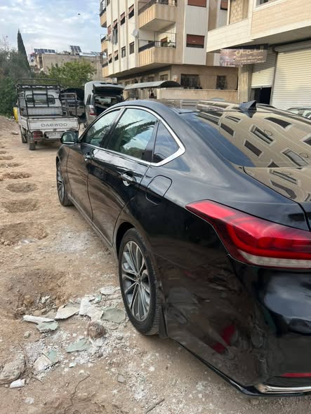 جينيسس G80 2016 - صورة 2
