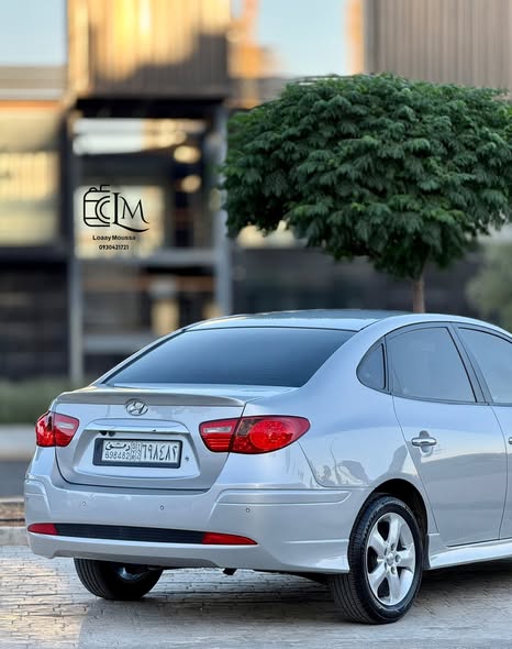 هيونداي إلنترا 2011 - صورة 3