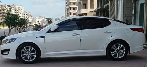 كيا اوبتما 2011 - صورة 4