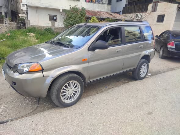 هوندا CR-V 2002 - صورة 1