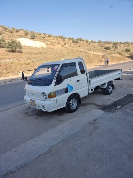 هونداي H-100 2000 - صورة 5