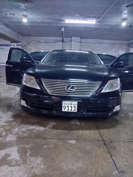 لكزس LS460 2007 - صورة 5