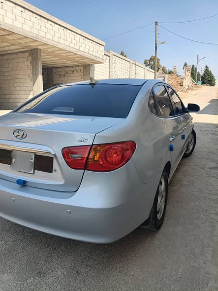 هيونداي افنتي 2009 - صورة 5