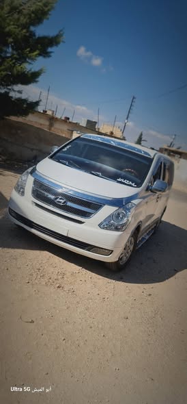 هيونداي جراند ستاريش 2010 - صورة 4
